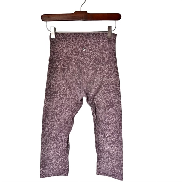 Lululemon Align High-Rise Crop Purple with White Floral Print - Picture 2 of 8